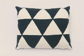 Coussin triangle monoprix